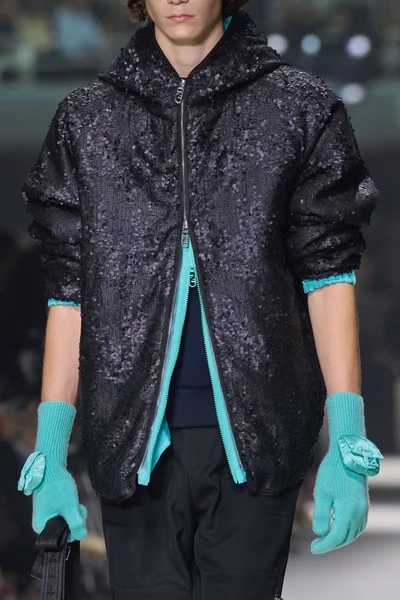 Look 94